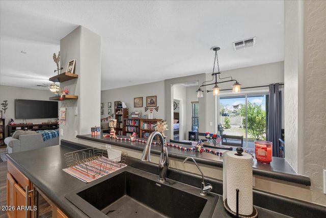 33513 N 26TH Avenue, Phoenix, AZ 85085