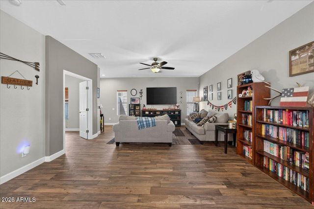 33513 N 26TH Avenue, Phoenix, AZ 85085