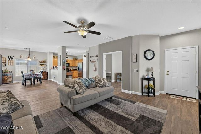 33513 N 26TH Avenue, Phoenix, AZ 85085