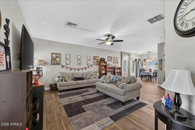 33513 N 26TH Avenue, Phoenix, AZ 85085