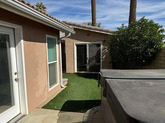 34685 Stage Drive, Thousand Palms, CA 92276
