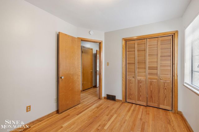 21175 Lochmoor Street, Harper Woods, MI 48225