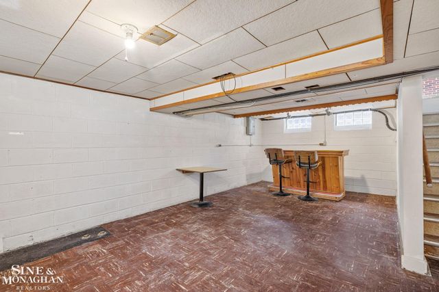 21175 Lochmoor Street, Harper Woods, MI 48225