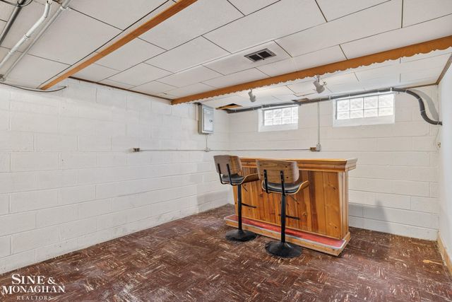 21175 Lochmoor Street, Harper Woods, MI 48225