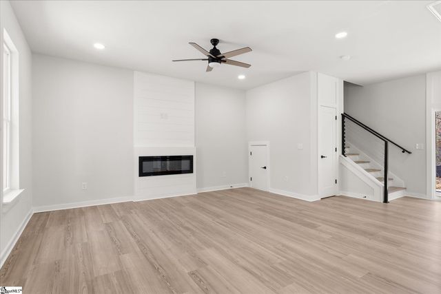 114 Harlem Street, Easley, SC 29640