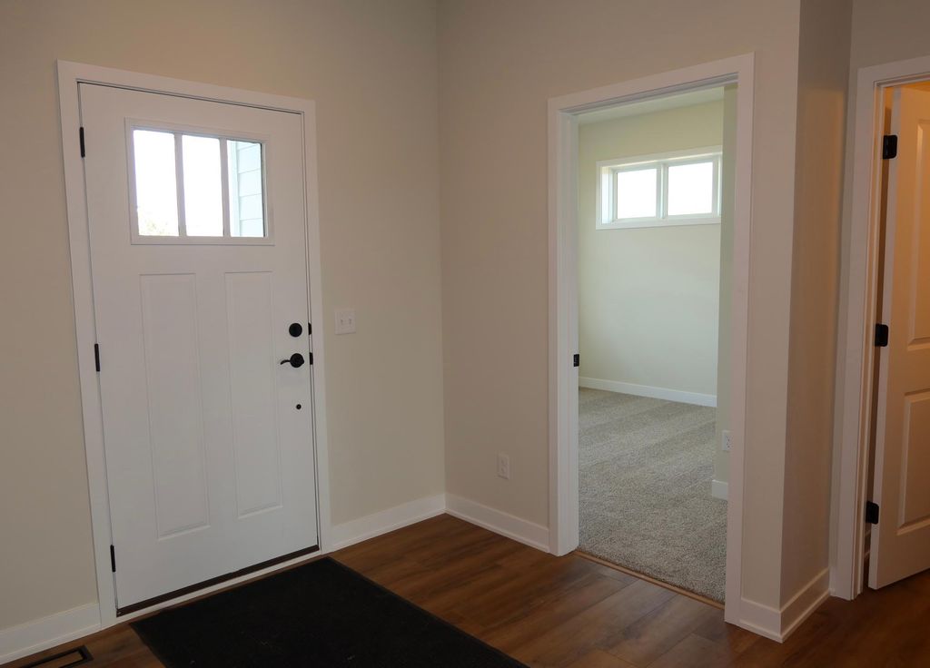 17838 Hamburg Avenue, Lakeville, MN 55044 — photo 2