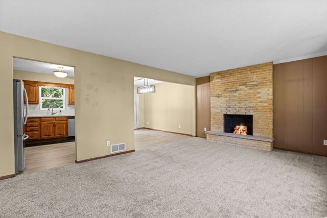 13819 NW Quinn Street NW, Andover, MN 55304