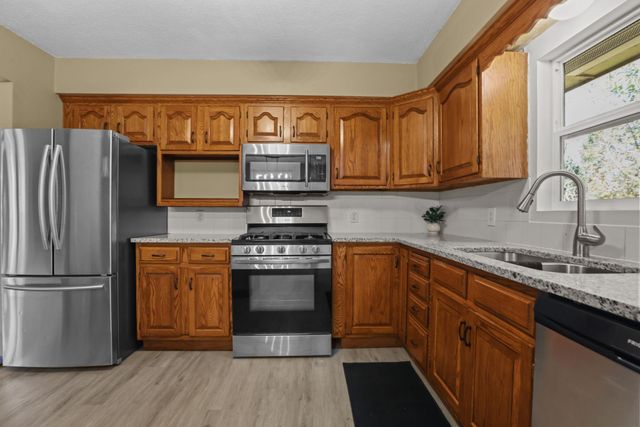 13819 NW Quinn Street NW, Andover, MN 55304