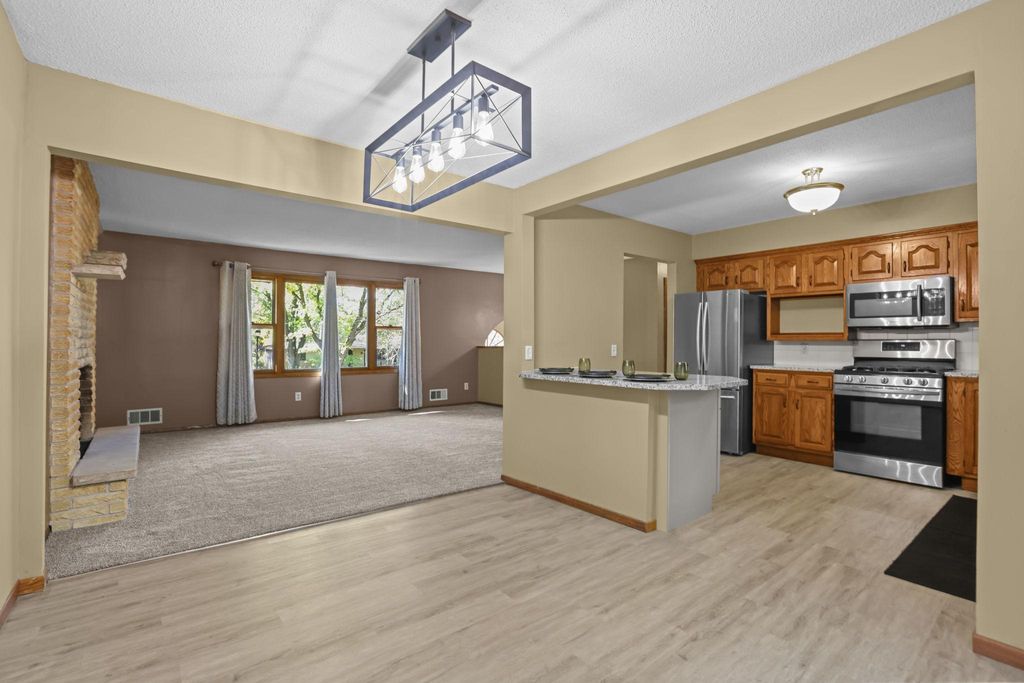 13819 NW Quinn Street NW, Andover, MN 55304