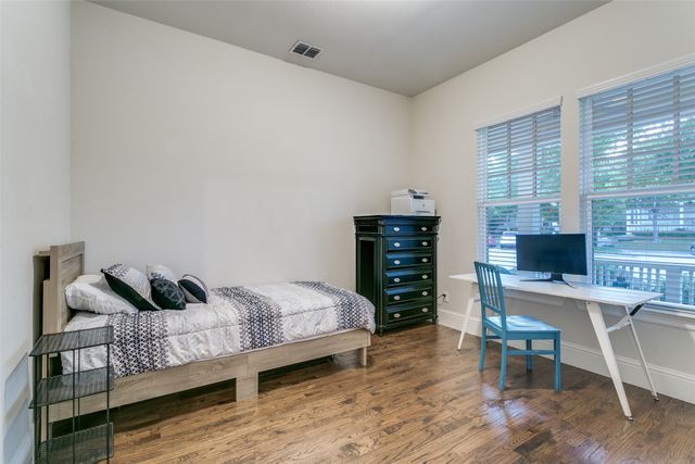 732 S Coppell Road, Coppell, TX 75019