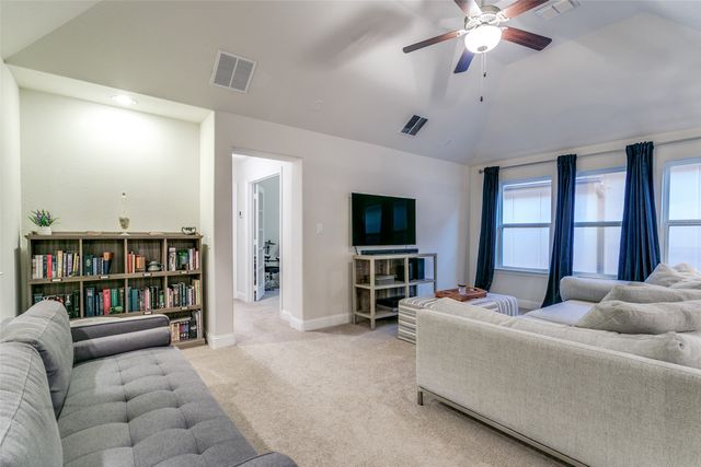 732 S Coppell Road, Coppell, TX 75019