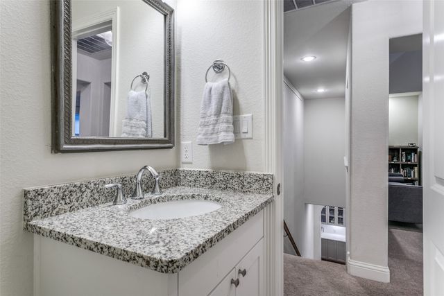 732 S Coppell Road, Coppell, TX 75019