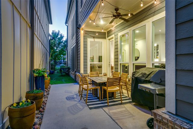 732 S Coppell Road, Coppell, TX 75019