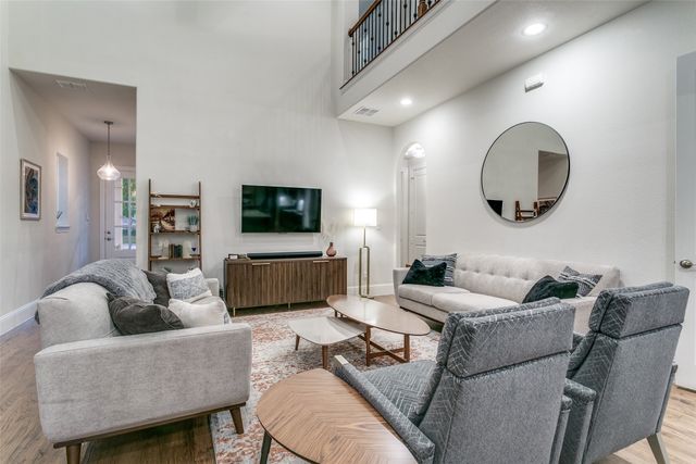 732 S Coppell Road, Coppell, TX 75019