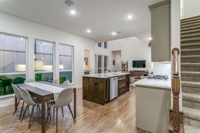 732 S Coppell Road, Coppell, TX 75019