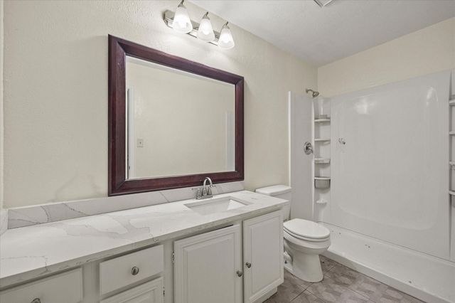 2504 Brook Hollow Court, Mesquite, TX 75150