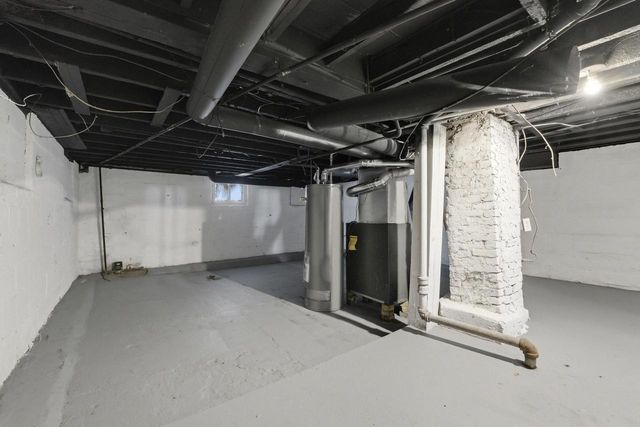 2354 S 16th STREET, Milwaukee, WI 53215