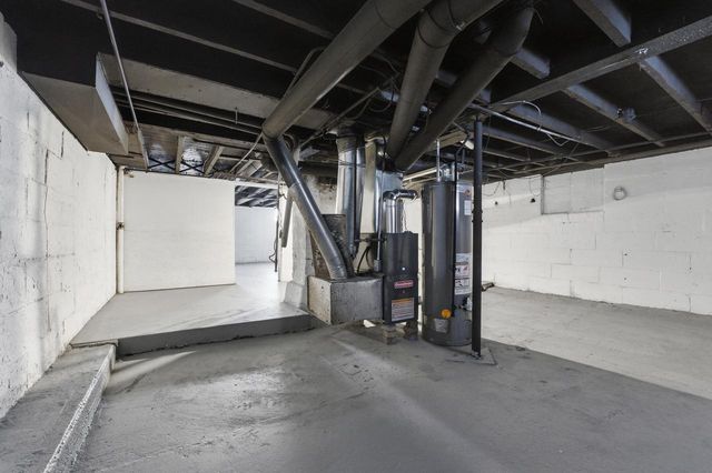 2354 S 16th STREET, Milwaukee, WI 53215