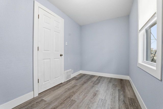 2354 S 16th STREET, Milwaukee, WI 53215