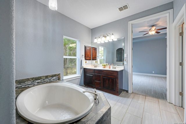 1134 Victoria, Spring Branch, TX 78070