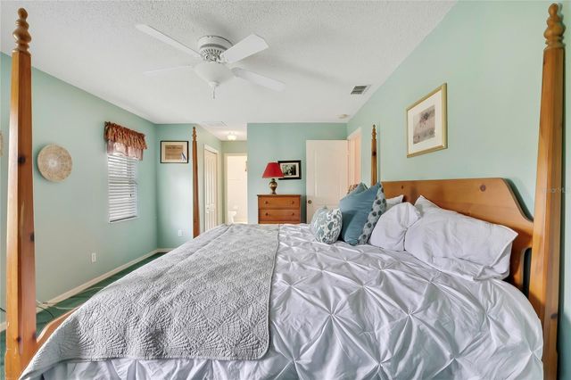 20136 TWIN OAKS ROAD, Spring Hill, FL 34610