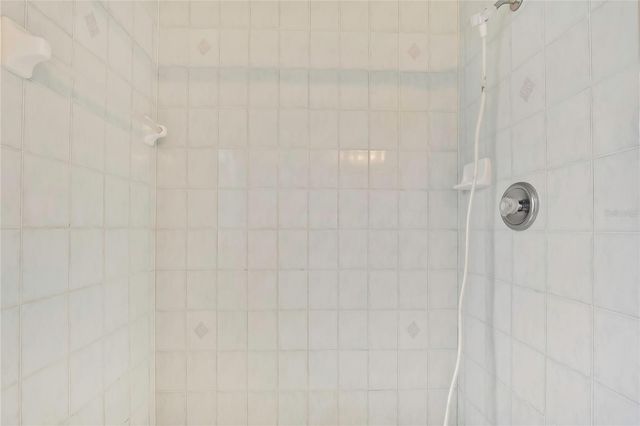 20136 TWIN OAKS ROAD, Spring Hill, FL 34610