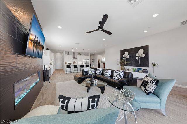176 Cabo Cruces Drive, Henderson, NV 89011