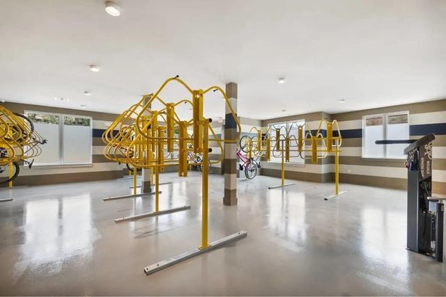 1317 Post Oak Park Drive 356, Houston, TX 77027