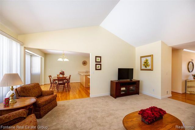 19079 Shay Court, Livonia, MI 48152