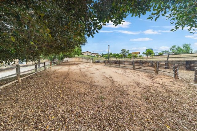 30136 Rolling Hills, Valley Center, CA 92082