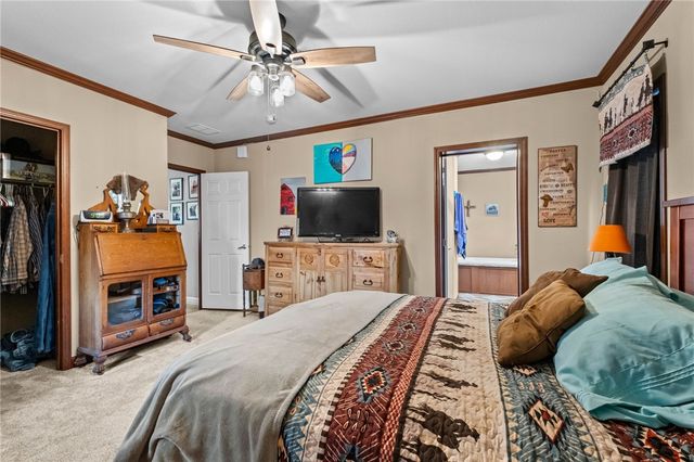 13224 Taylor Orchard Road, Gentry, AR 72734