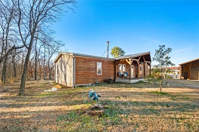 13224 Taylor Orchard Road, Gentry, AR 72734