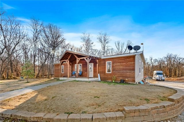 13224 Taylor Orchard Road, Gentry, AR 72734