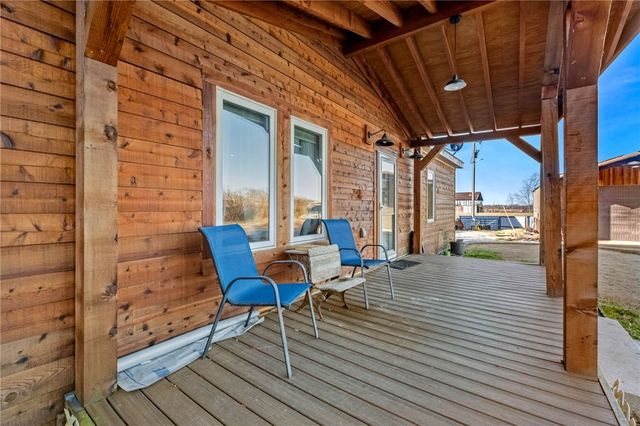 13224 Taylor Orchard Road, Gentry, AR 72734