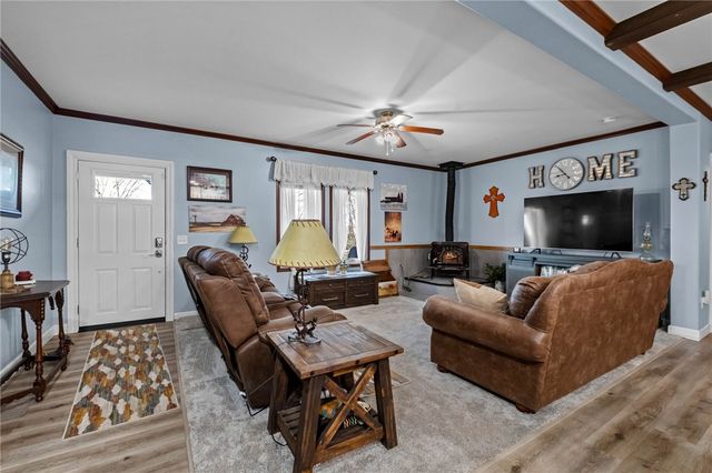 13224 Taylor Orchard Road, Gentry, AR 72734