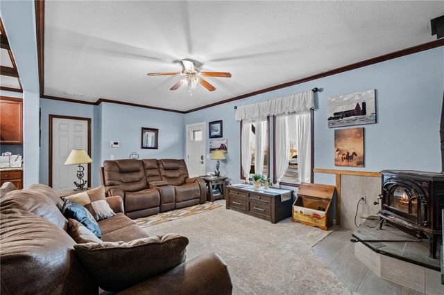 13224 Taylor Orchard Road, Gentry, AR 72734