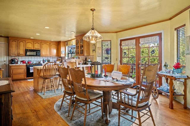 7442 Leafwood Drive, Prunedale, CA 93907