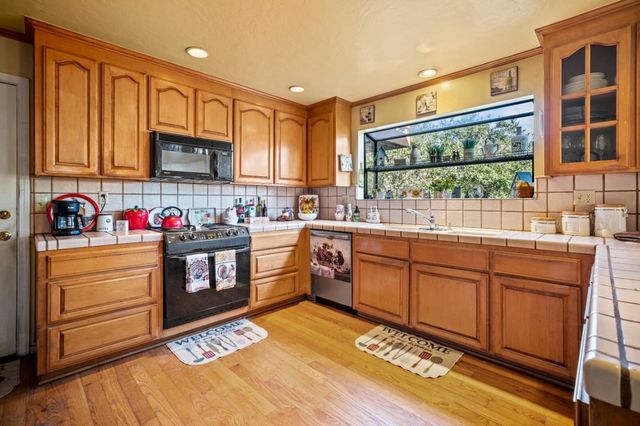 7442 Leafwood Drive, Prunedale, CA 93907