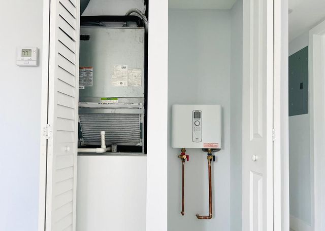 206 SE 1st Avenue 5, Delray Beach, FL 33444