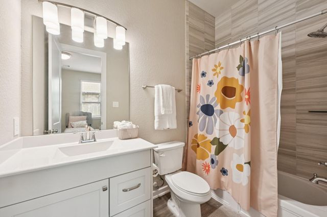 4734 Franklin Way, Iowa Colony, TX 77583