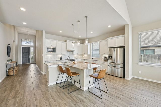 4734 Franklin Way, Iowa Colony, TX 77583