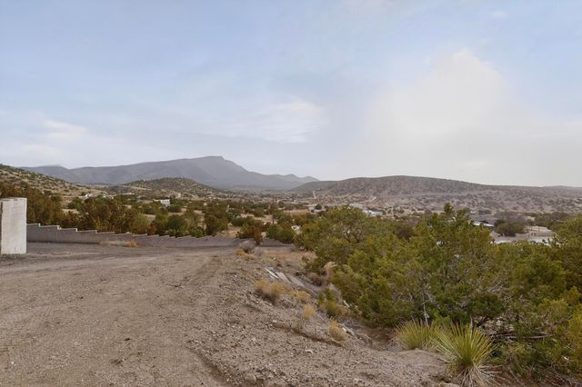 152 Camino De Las Huertas, Placitas, NM 87043