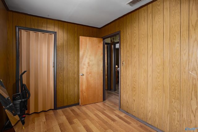 34 S Broadway Street, Florence, AL 35630