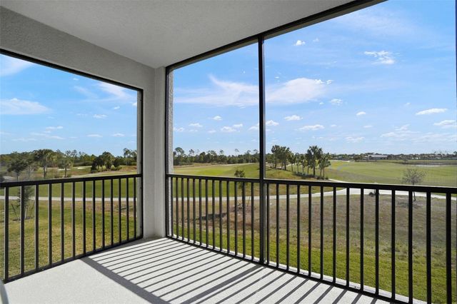 17560 OPAL SAND DRIVE 202, Venice, FL 34293