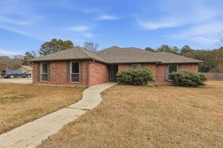 307 Bob White, Pittsburg, TX 75686