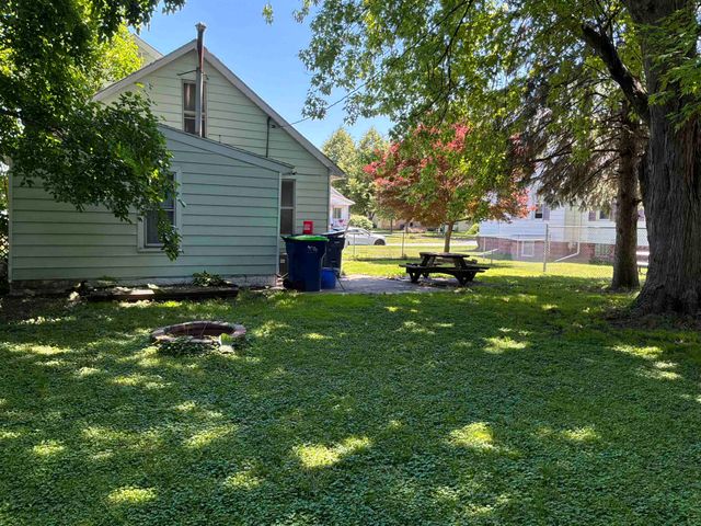 1504 S Chilson Street, Bay City, MI 48706