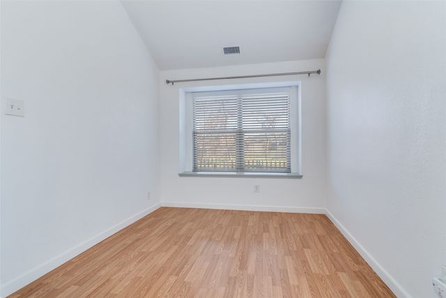 8122 Blackfin Drive, Rowlett, TX 75089