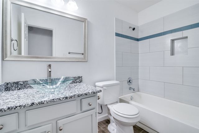 8122 Blackfin Drive, Rowlett, TX 75089