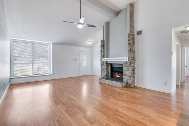 8122 Blackfin Drive, Rowlett, TX 75089