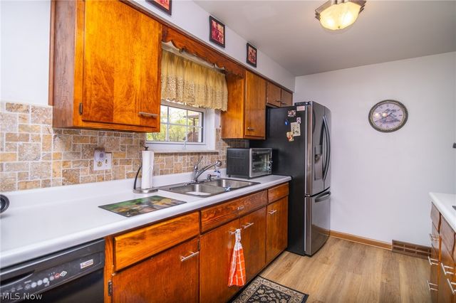 116 Rex Avenue, Wintersville, OH 43953